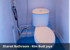 Shared Bathroom Budi Jaya